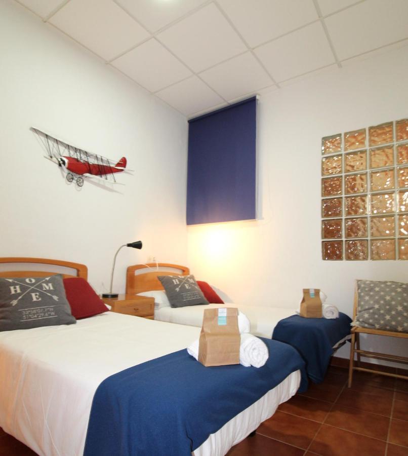 Apt Ideal Para Familias Cerca Del Mar 安波拉 外观 照片